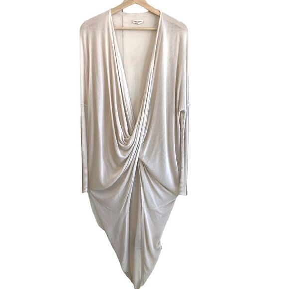 UO Silence and Noise Wrap Top 100% Rayon - Picture 1 of 7